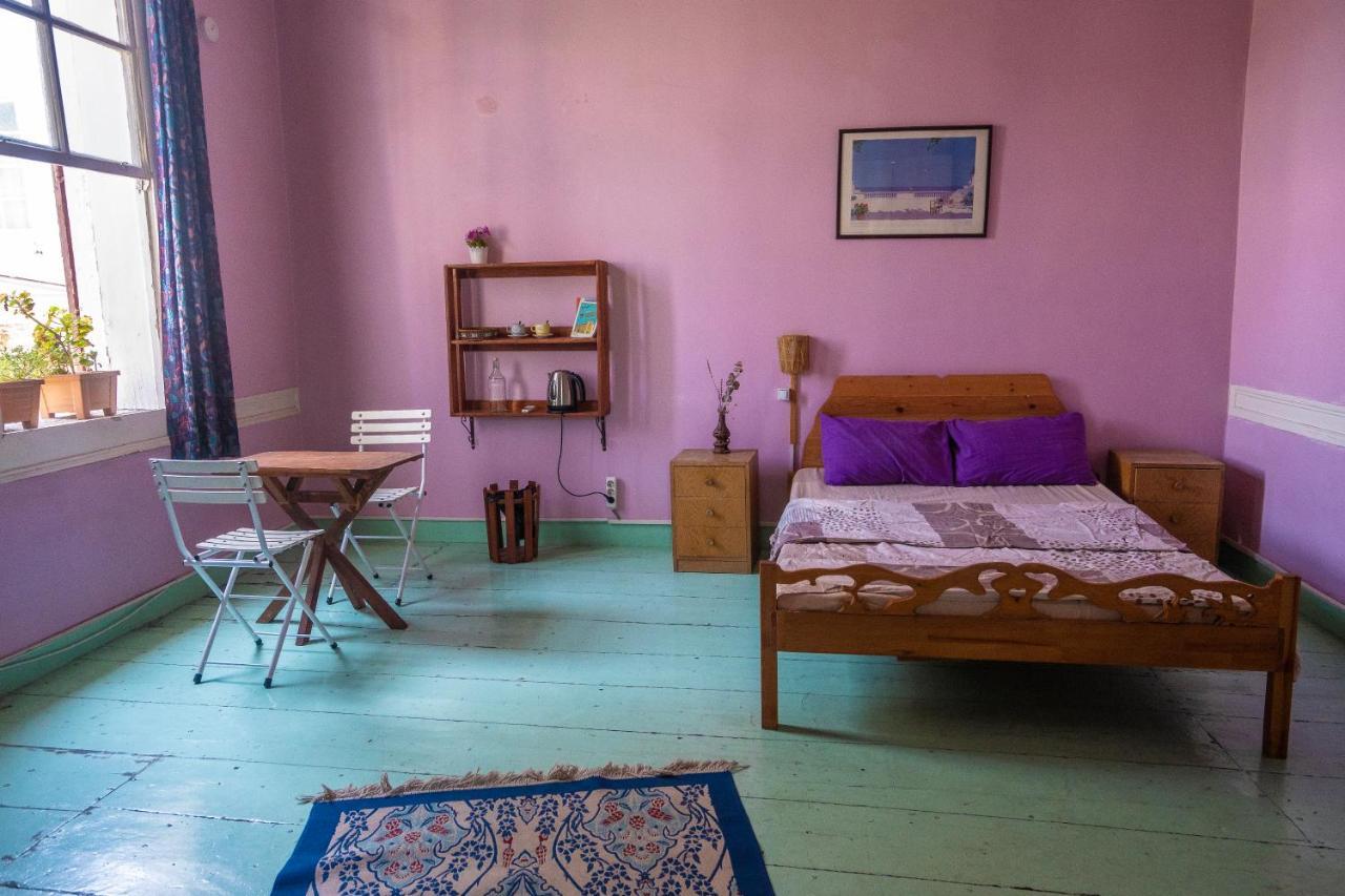 Lotus Garden Hostel İzmir Exterior foto
